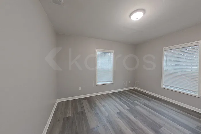230 E Colonial Dr — Photo 7