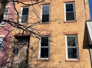 305 23rd St, Watervliet, NY 12189