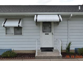 5880 Leisure South Dr SE, Kentwood, MI 49548