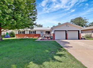 9110 W Suncrest St, Wichita, KS 67212