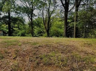 908 Dennison St, Little Rock, AR 72202