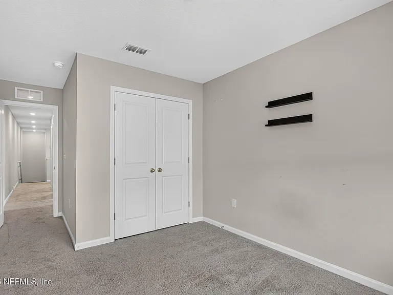 8069 Cheryl Ann Ln — Photo 36