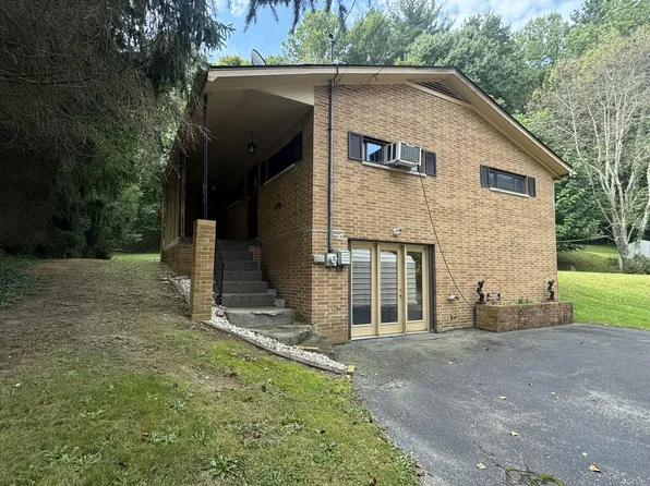 200 Wyoming Ave, Beckley, WV 25801
