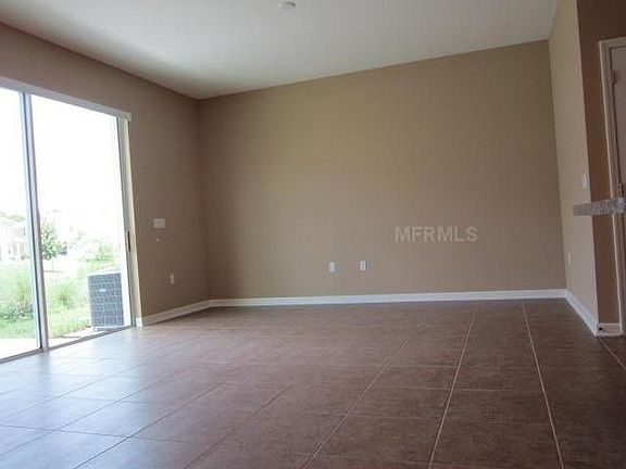 4th image of 2660 River Landing Dr