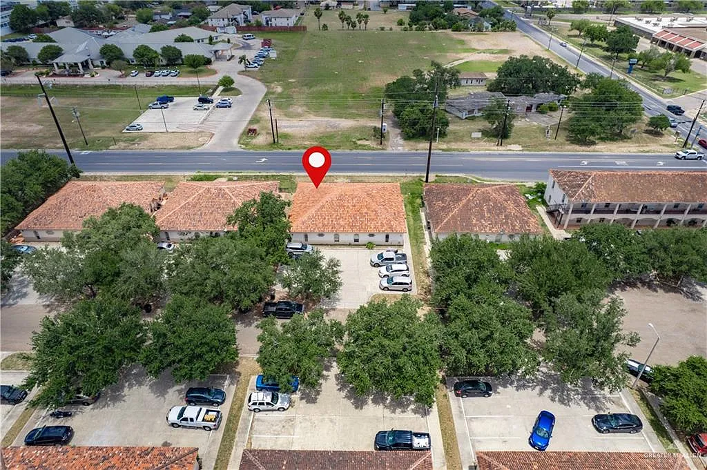 2 bed, 2.0 bath, 783 sqft, $700 — Photo 2