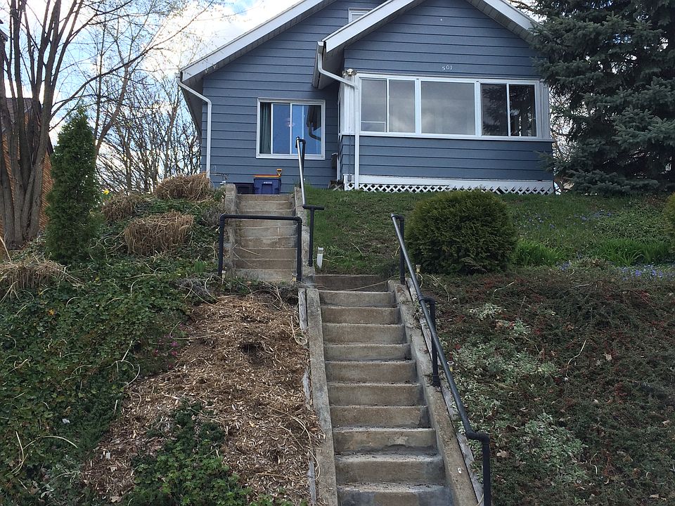 1st image of 501 Houseman Ave NE