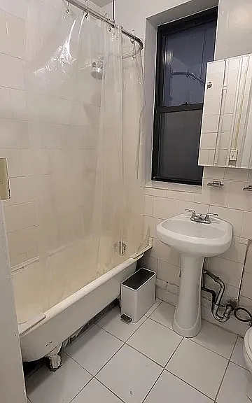 33 Bank St #26 — Photo 9