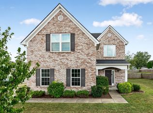 302 Redding Rd, Georgetown, KY 40324