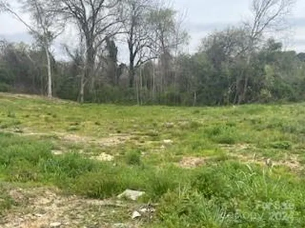 503 Saint Paul St #B, Lancaster, SC 29720