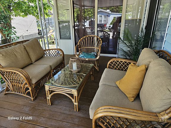 4th image of 490 Empire Rd #For142