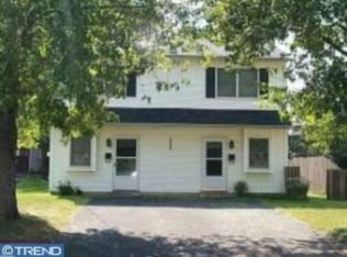 2326 Heston St, Abington, PA 19001