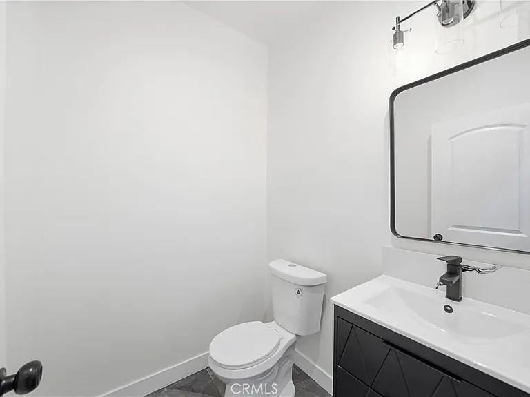 16315 Orick Ave — Photo 4