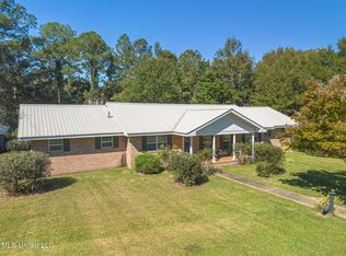 140 Holleman St, Wiggins, MS 39577