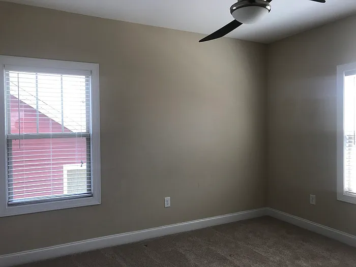 116 Heartsease Ln — Photo 23
