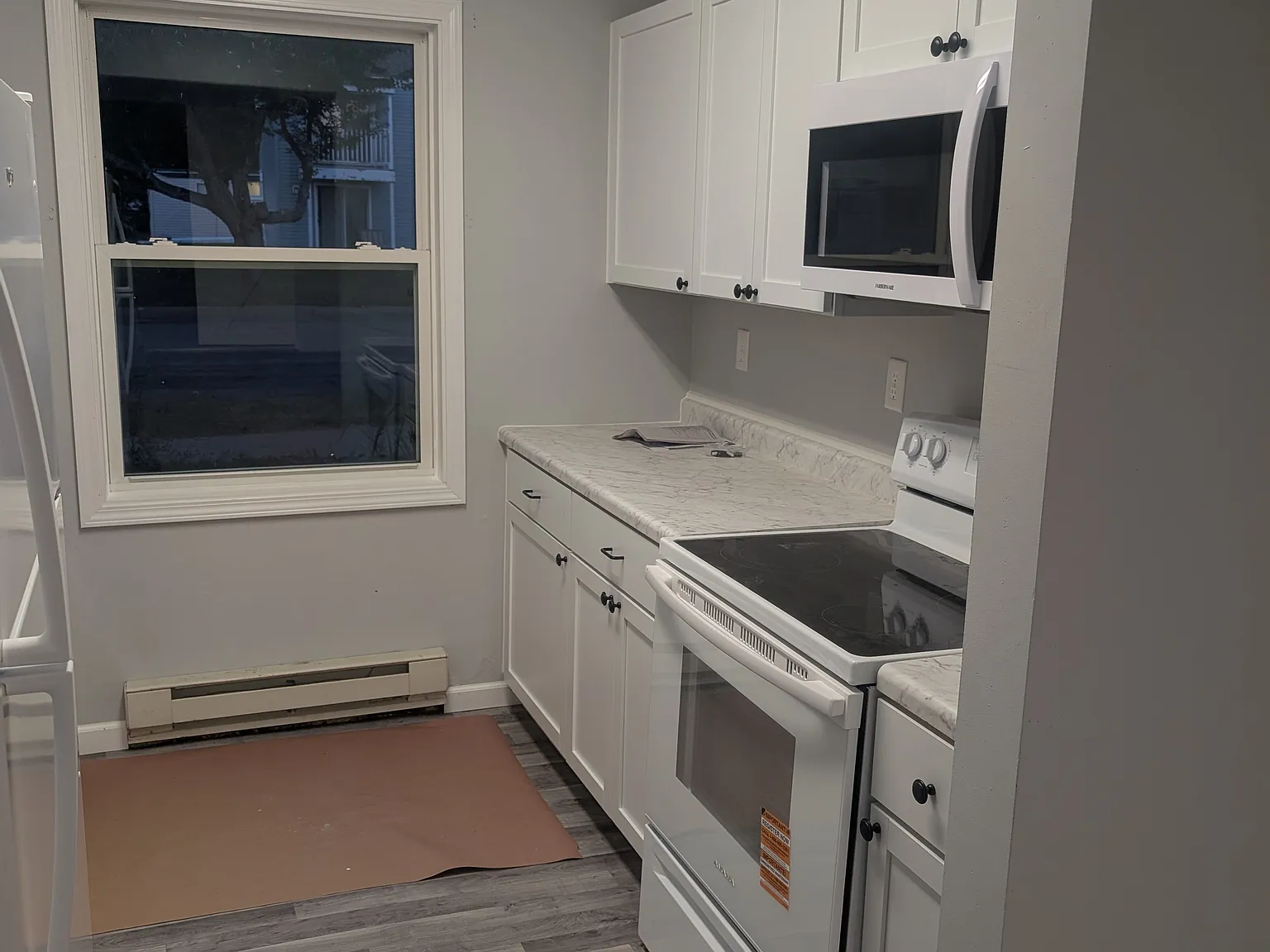 1 bed, 600 sqft, $1,000 — Photo 2
