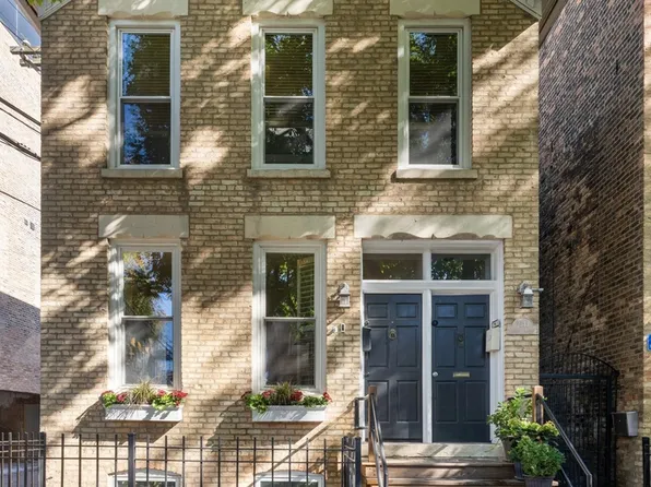 2343 N Janssen Ave #1, Chicago, IL 60614