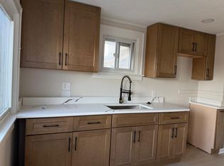 5464 Maple St, Dearborn, MI 48126