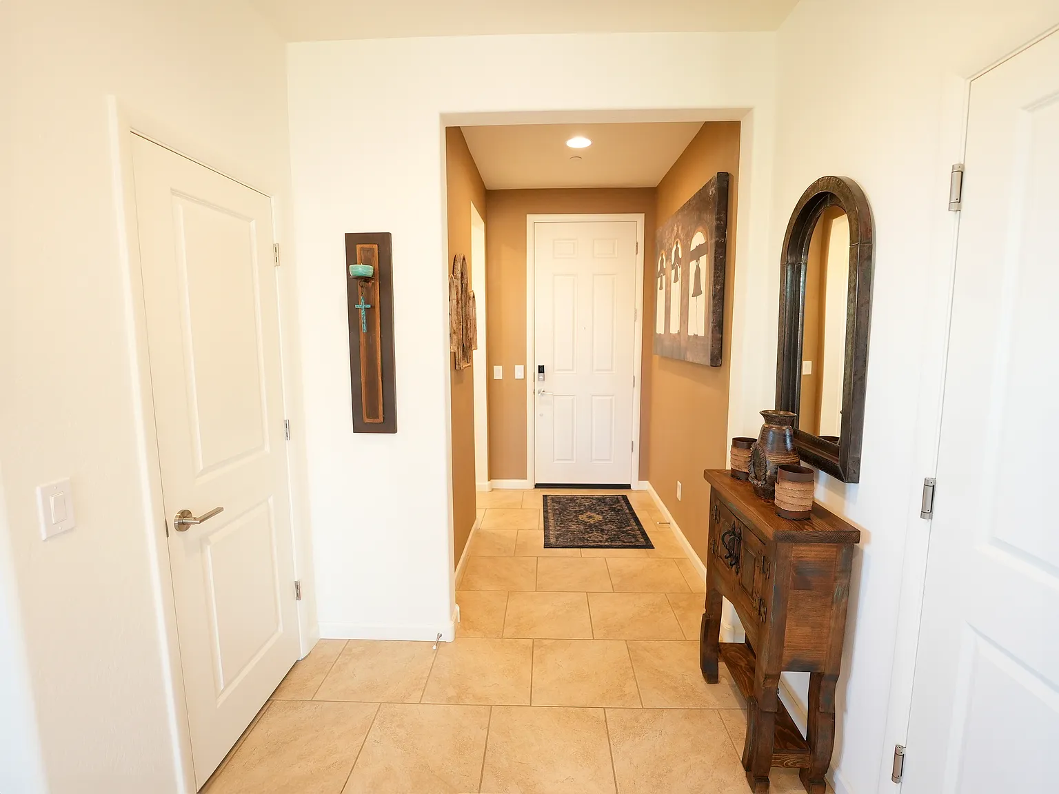 2 bed, 1400 sqft, $2,950 — Photo 3