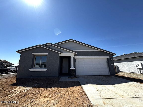 2nd image of 4353 E Bradford Avenue