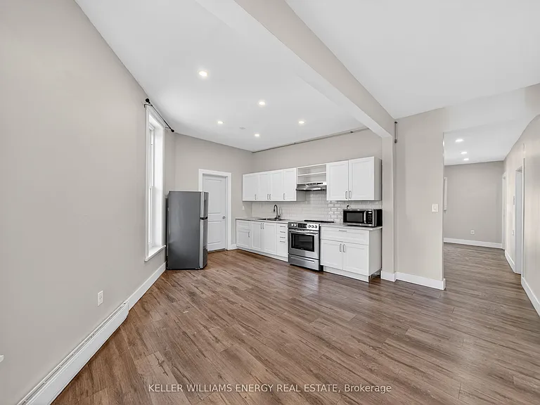 302 Picton Main St #4 — Photo 4