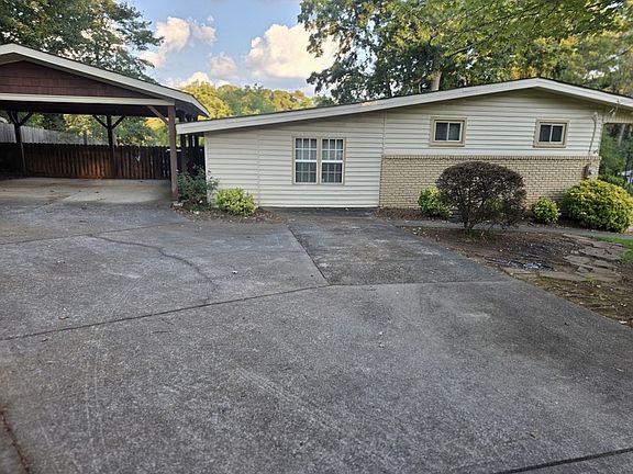 2nd image of 3659 Ashwood Dr SE