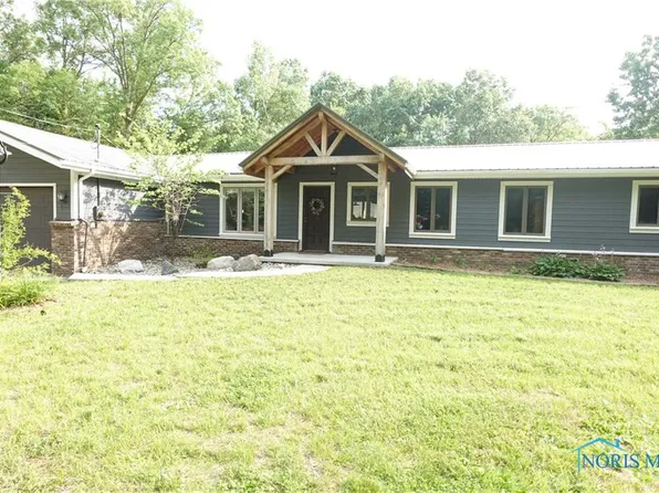 7176 Yawberg Rd, Whitehouse, OH 43571