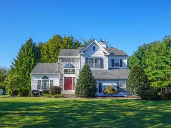 3 Montgomery Dr, Raritan Twp., NJ 08822