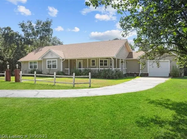 Jacob Rd, Poteau, OK 74953