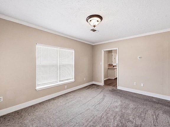 5th image of 1203 Spurlock Rd