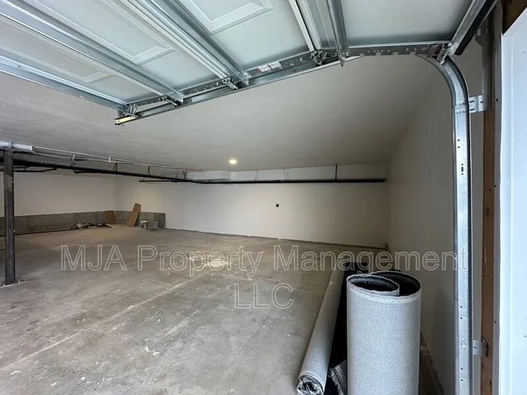 500 E Fort Union Blvd #B1 — Photo 21