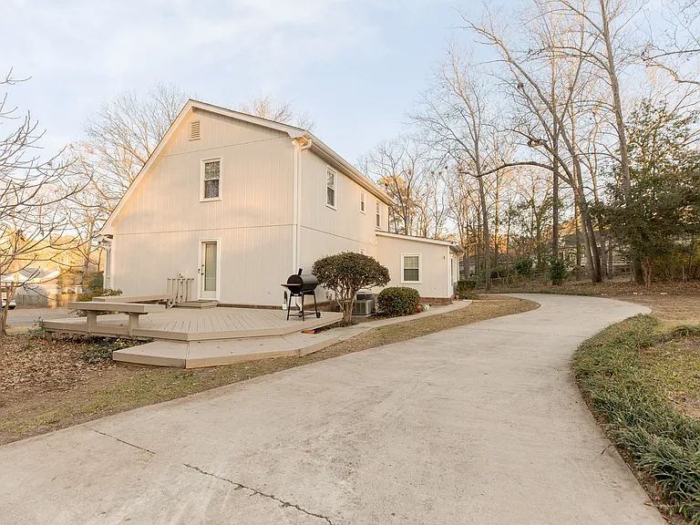 104 Alpine Ct — Photo 77