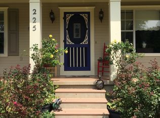 225 Riverside Dr, Huntsville, AL 35811