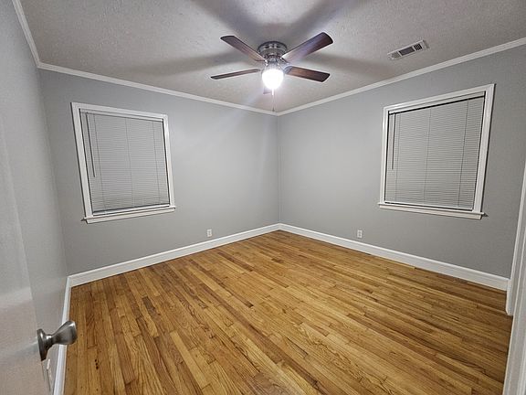 4th image of 416 Rebecca Ave