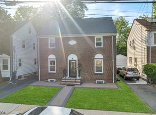 335-337 Hobson St, Newark, NJ 07112