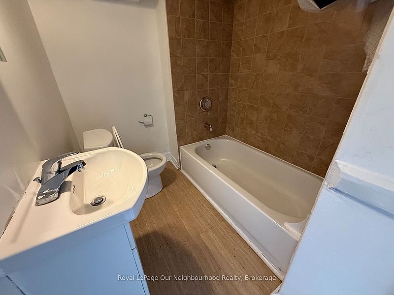 Hamilton Townhouse for rent - 3 Bedrooms — photo 14