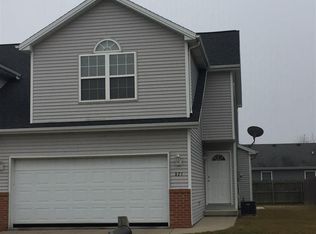 521 Wild Turkey Ln, Normal, IL 61761