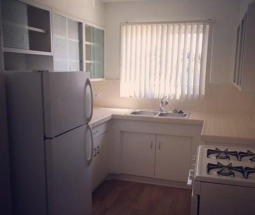 2nd image of 304 N Rossmore Ave APT 14