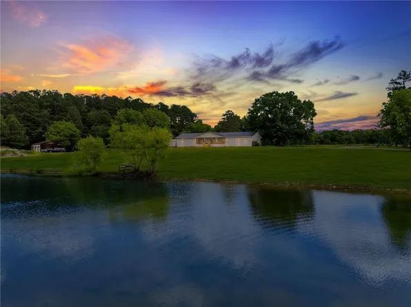 5346 Collard Valley Rd, Aragon, GA 30104