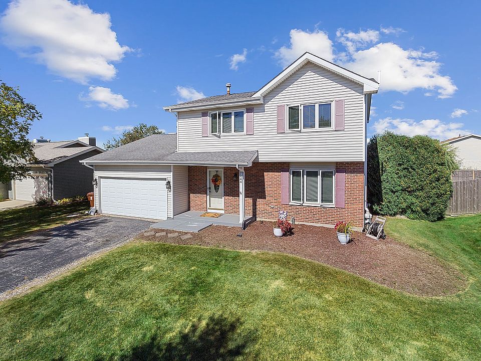 1st image of 7444 W Benton Dr