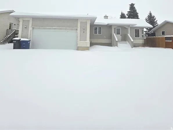 8 Coupland CRESCENT, Meadow Lake, SK S9X 1B1