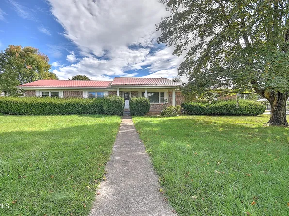 219 Tall Timbers Est, Bristol, VA 24201
