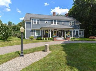 35 Capron St, Uxbridge, MA 01569