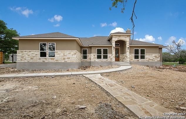 1st image of 1013 Bridlewood
