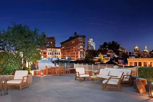 Sold by Stribling | media 23