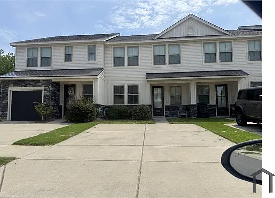 7772 Park Gate Dr — Photo 14