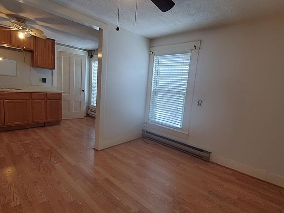 5th image of 99 Dartmouth St #3