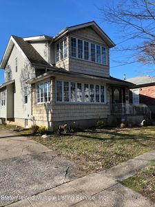 441 Flint St, Staten Island, NY, 10306