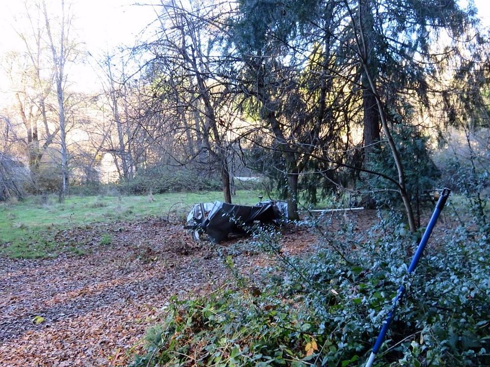 2nd image of 4641 Meade Land Dr