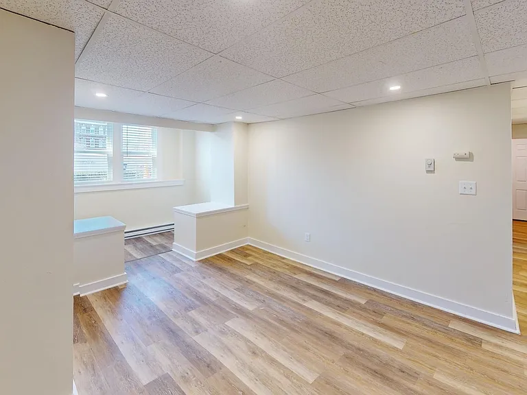 1632 Commonwealth Ave — Photo 9