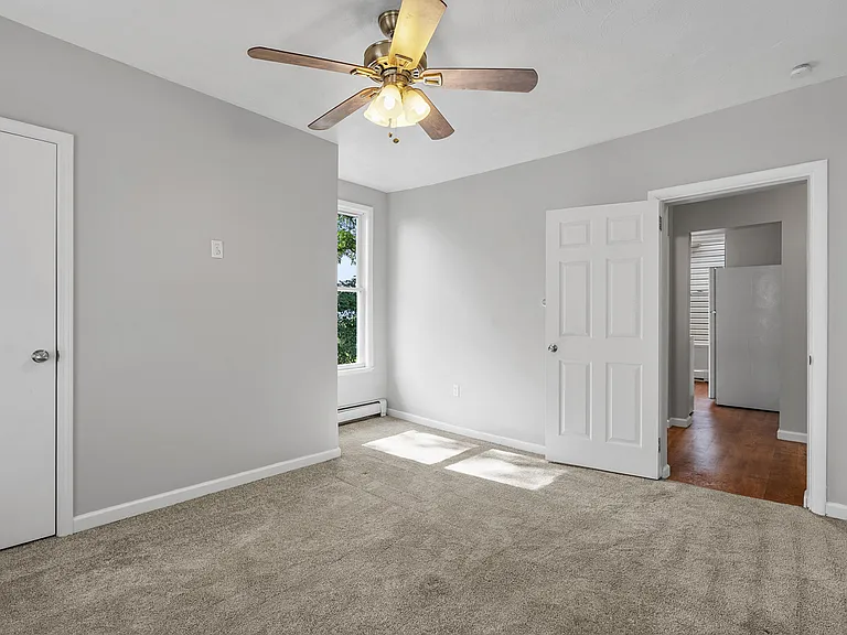 13 Josephine St #2 — Photo 15